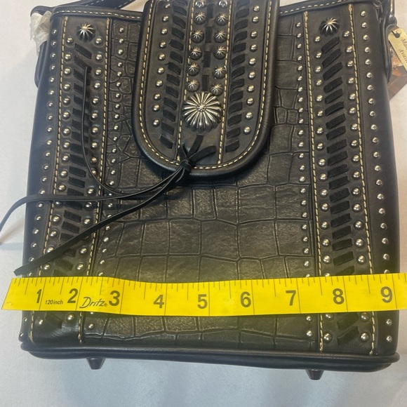 Studded Black Leather Shoulder Bag - Picture 9 of 9